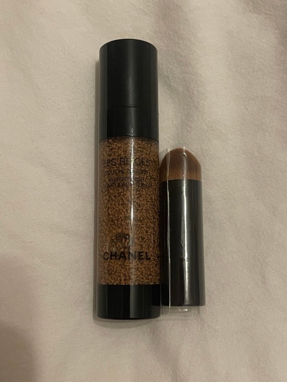 Chanel Les Beiges Water-Fresh Complexion Touch